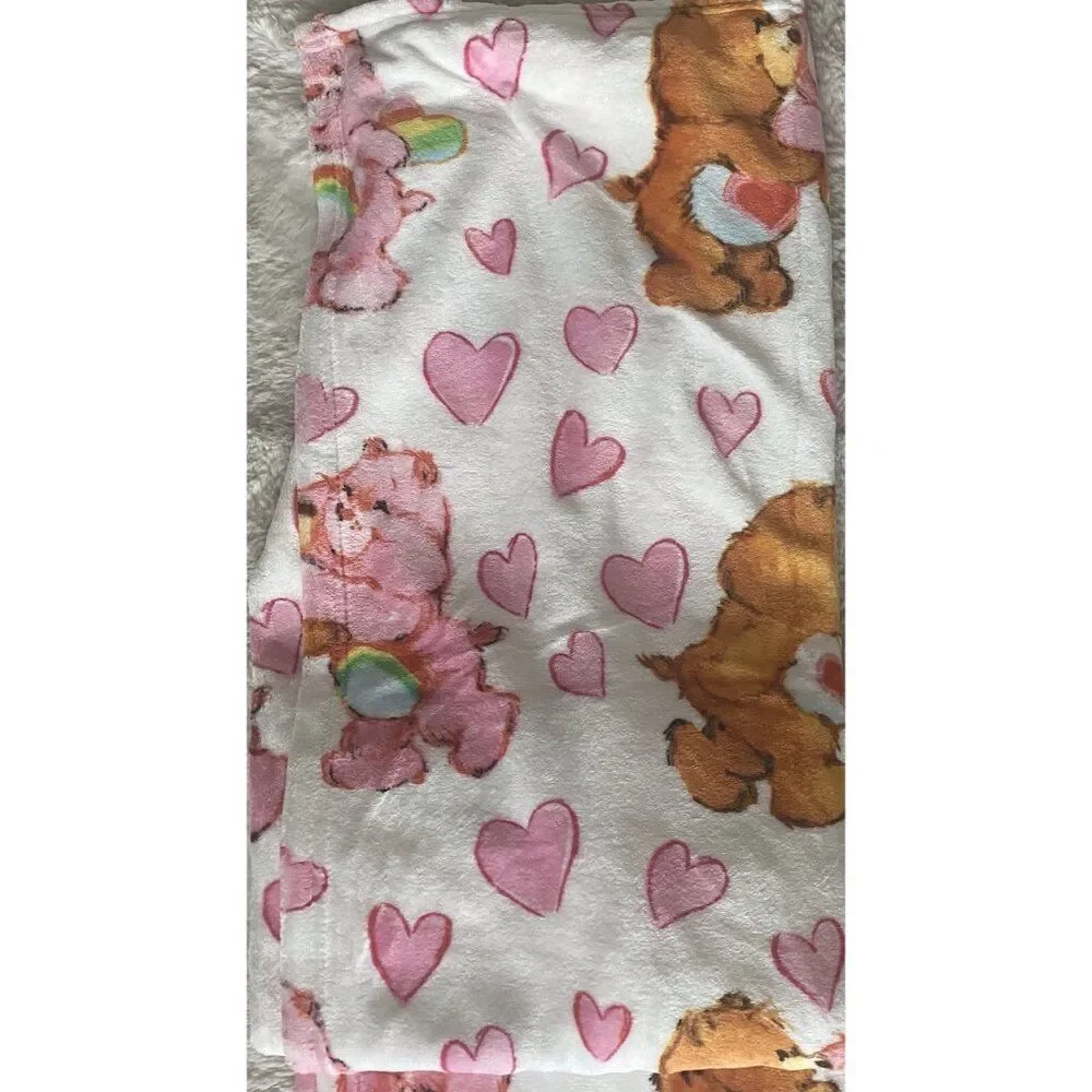 Care Bears Soft Plush Throw Blanket 50 X 70”‎ Kisses Hearts Love Valentines NEW